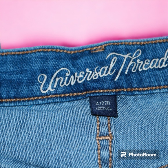 Universal Thread Jeans - Picture 3 of 4